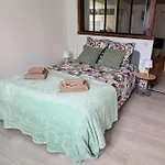 Apartment 32m2, Calme, Fast Wifi *