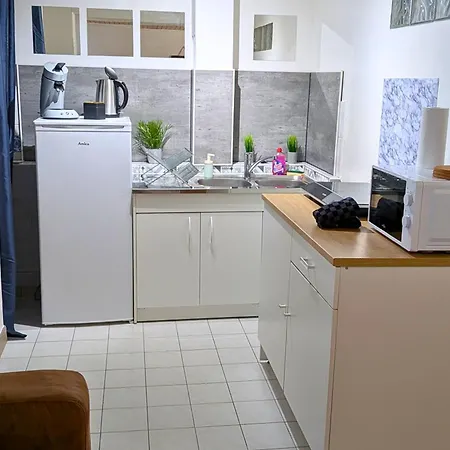 Διαμέρισμα 32m2, Calme, Fast Wifi *