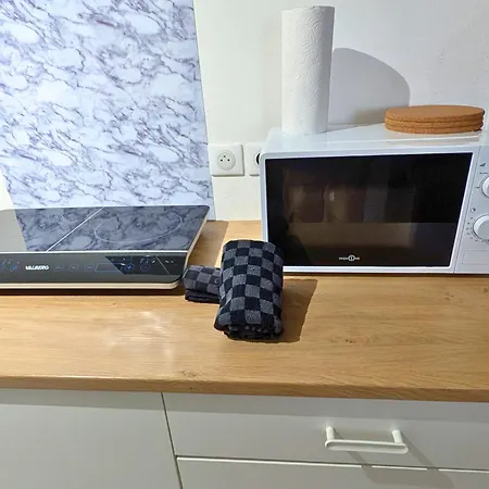32m2, Calme, Fast Wifi Διαμέρισμα
